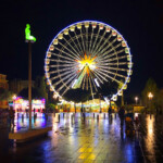 Pariserhjul på Place Massena ved juletid